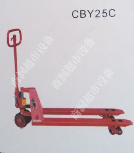 叉車(chē)